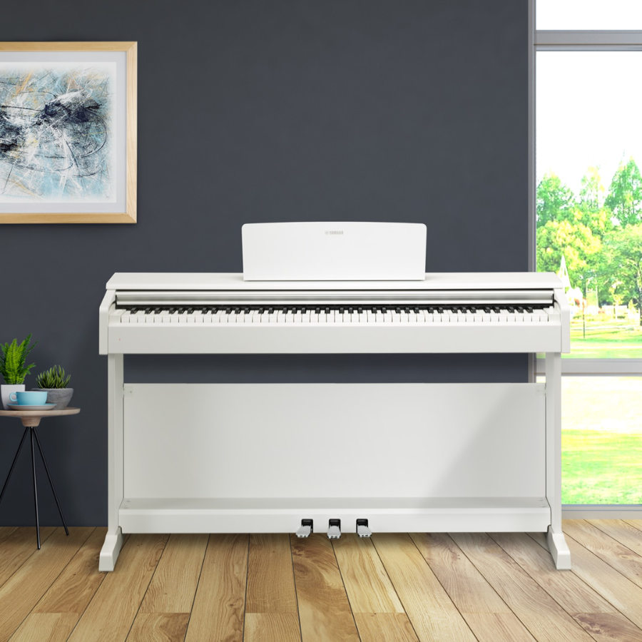 YAMAHA YDP144WH DIGITAL PIANO