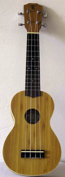 RIALTO UM2070 UKULELE SOPRANO BAMBOO + BAG DELUXE